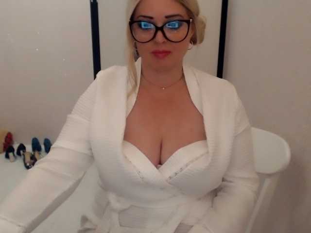 صورة الملف الشخصي 1-VICTORIA