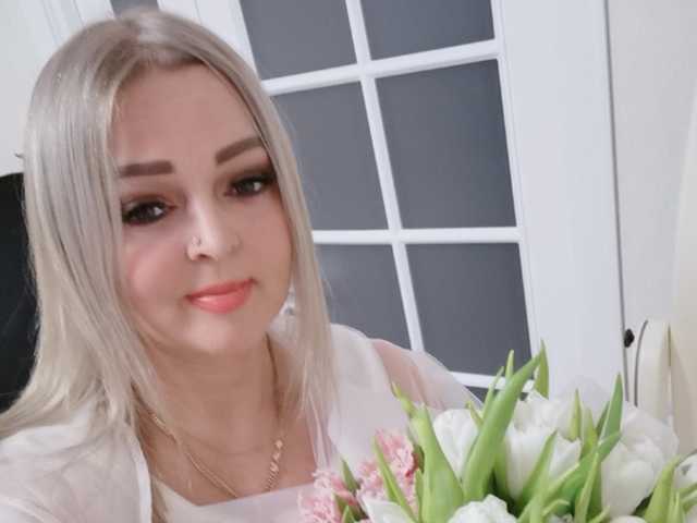 صورة الملف الشخصي 1-VICTORIA