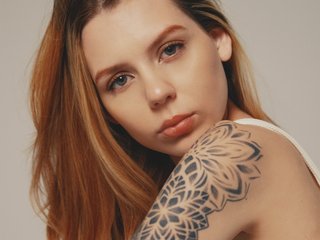 دردشة الفيديو المثيرة MirandaShaw