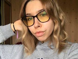 دردشة الفيديو المثيرة MiraNero