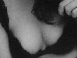 دردشة الفيديو المثيرة mismi