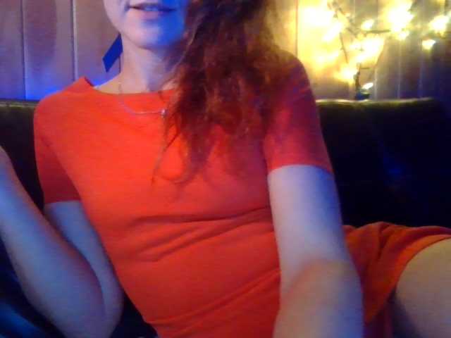 الصور miss-redhead I reply to a private message for 5 tokens, get up to show my figure - 15 tokens, look at your camera for 30 tokens, subscribe to you for 50 tokens.