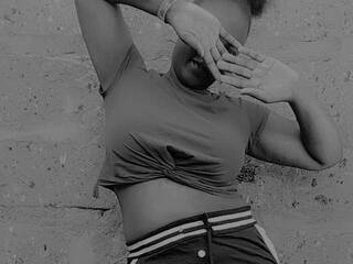 دردشة الفيديو المثيرة Missbee1