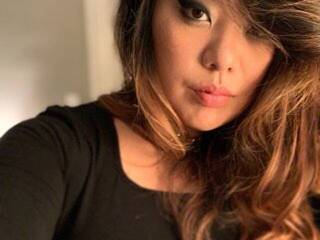 دردشة الفيديو المثيرة MissCheng