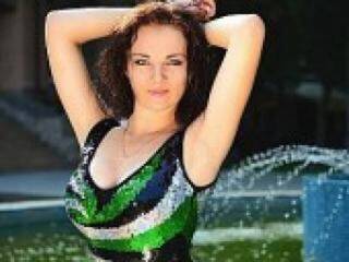 دردشة الفيديو المثيرة MissNelly