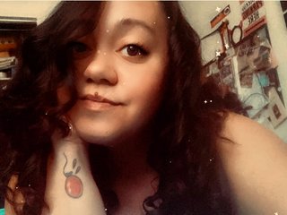 دردشة الفيديو المثيرة Misssuckalot