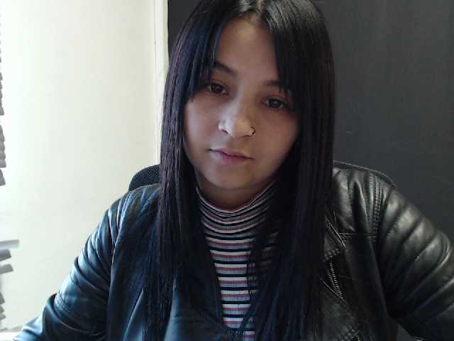 لقطات البث Misstiara