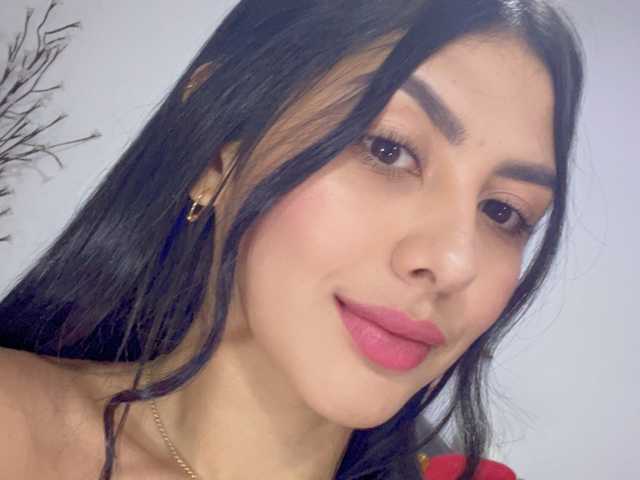 صورة الملف الشخصي whitneyr