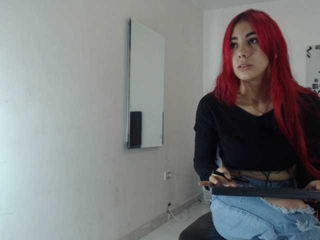 الصور missy-abby- Hey hey hey lovers, i hope that you enter to give me fire cause is a very cold day. Enjoy with me and make me your redhead dream