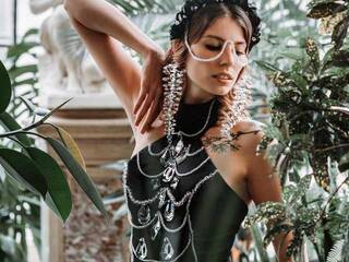 دردشة الفيديو المثيرة MistressLia