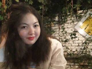 دردشة الفيديو المثيرة Mitsukko