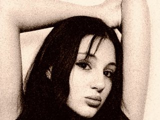 دردشة الفيديو المثيرة Miya-li
