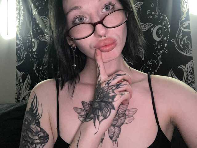 صورة الملف الشخصي Miyaaa