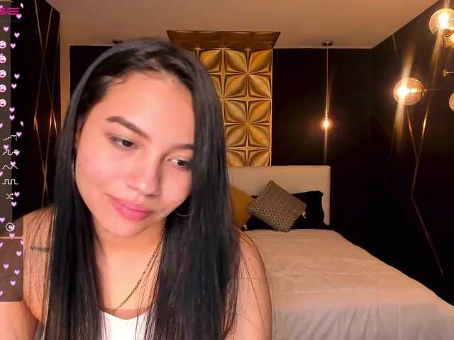 لقطات البث MollyJones1