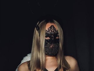 دردشة الفيديو المثيرة MomNylonL