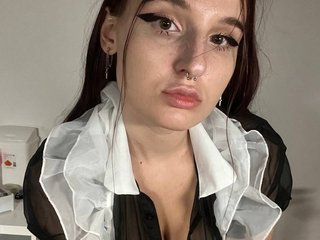 دردشة الفيديو المثيرة momorenaaa