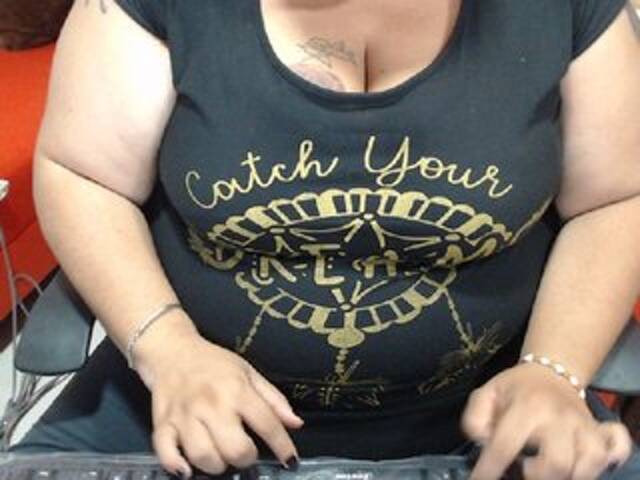 لقطات البث monalindagold