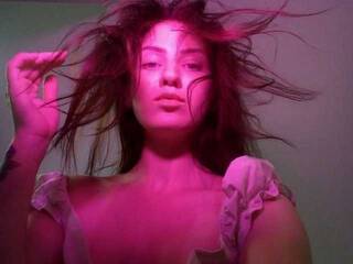 دردشة الفيديو المثيرة MonicaHoney