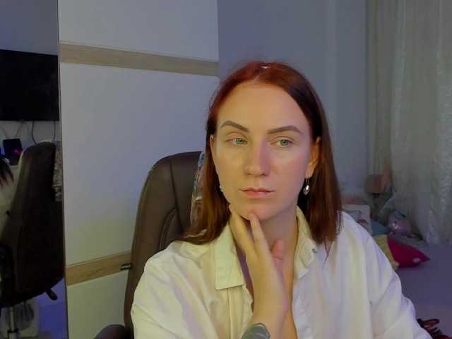 لقطات البث MonicaHoney