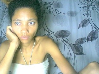 دردشة الفيديو المثيرة Monicaxa