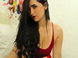 دردشة الفيديو المثيرة MonicQuintero