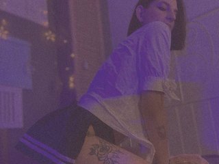 دردشة الفيديو المثيرة Alice_Moon