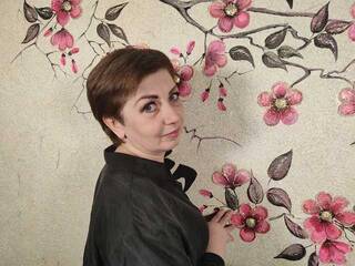 دردشة الفيديو المثيرة MrsJulia