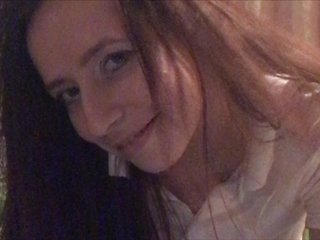 الصور MrsSexy906090 I am new girl I can add you in my friends for 15 tokens tip me 15 and you can start be friends with me)))I like undress all my clothes in pvt or in group chat)))Start pvt and I can start get naked
