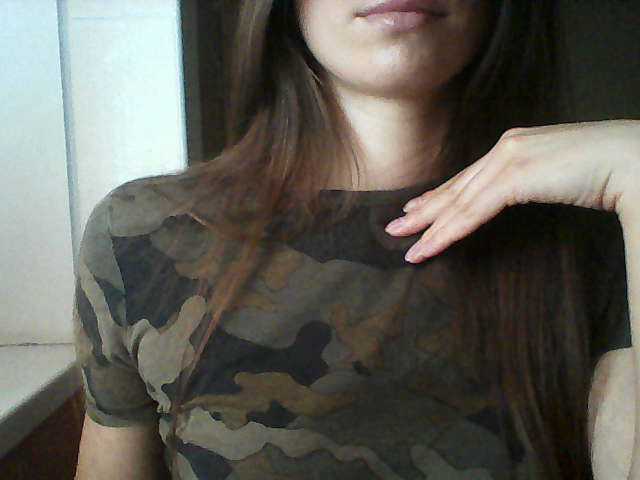 لقطات البث MsBruni