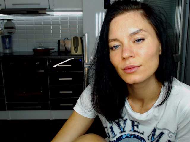 لقطات البث MsLatikaX