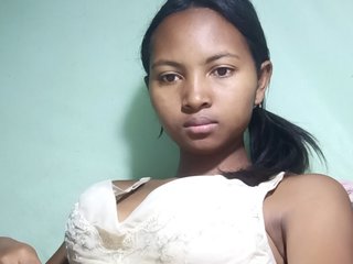 دردشة الفيديو المثيرة Murielle-1