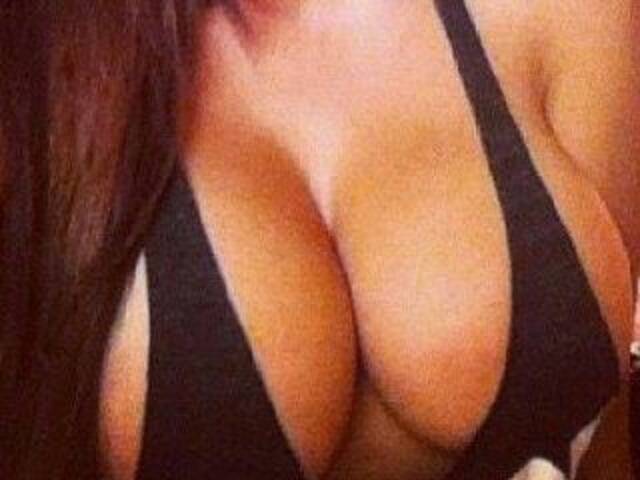 صورة الملف الشخصي BarbyBigBOOBS