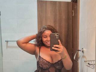 دردشة الفيديو المثيرة Honeyglowlive