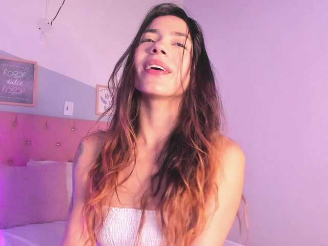 لقطات البث Nadia-Roses