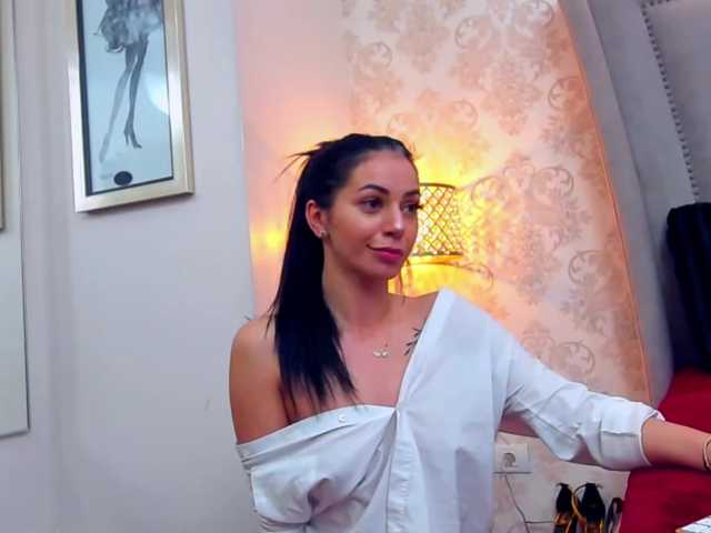 لقطات البث NadiaCaprice