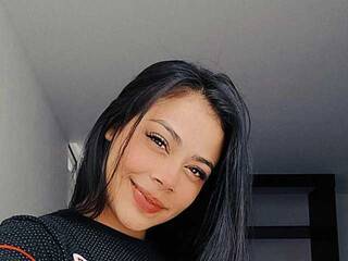 دردشة الفيديو المثيرة nahalidevi