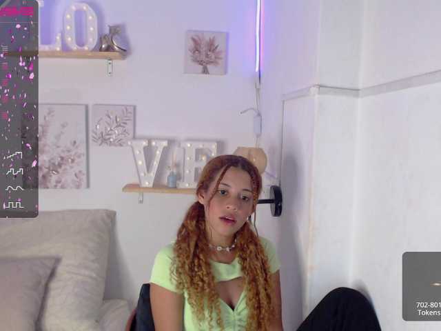 لقطات البث Nailah