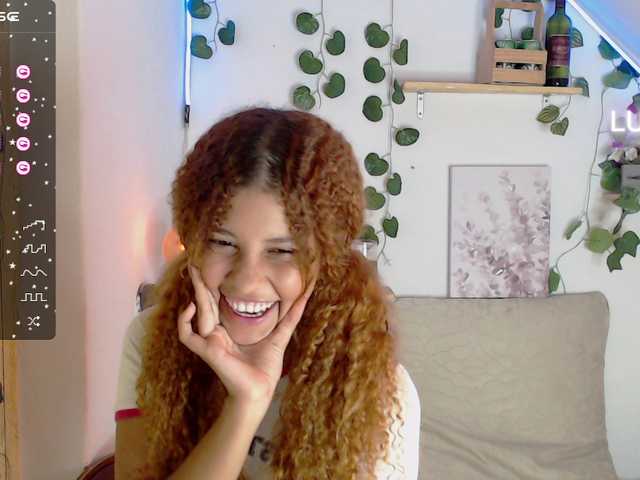 لقطات البث Nailah