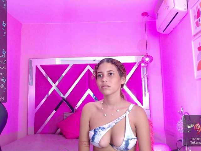 لقطات البث Nailah