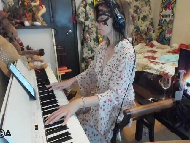 لقطات البث PianoGirl