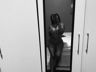 دردشة الفيديو المثيرة Brownkitty