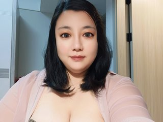 دردشة الفيديو المثيرة nanasmile