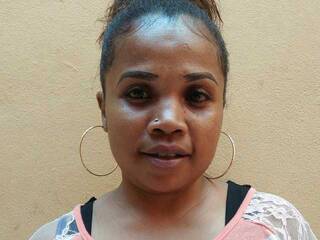 دردشة الفيديو المثيرة Naniehot