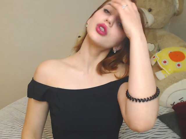 لقطات البث NaomiBea