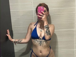 دردشة الفيديو المثيرة Naomy-Cute