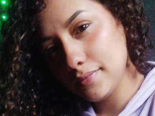 دردشة الفيديو المثيرة Nassuari