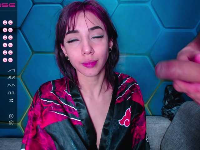 لقطات البث nasty-couple