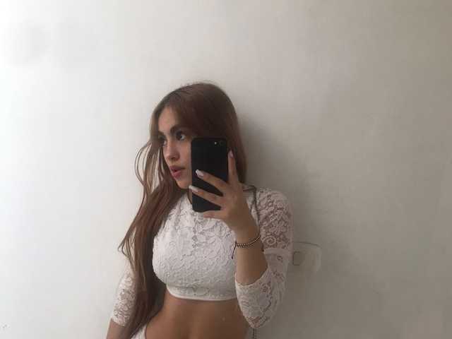 صورة الملف الشخصي Natasha-Adams