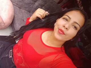 دردشة الفيديو المثيرة natasha40