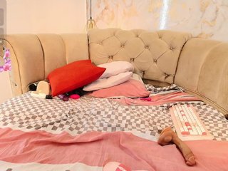 دردشة الفيديو المثيرة NathaMiller